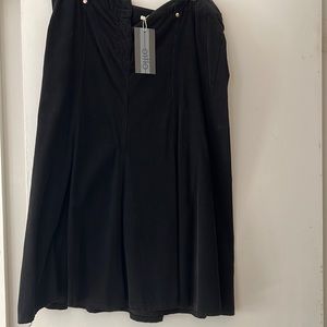 Oltre black skirt size 14 NWT